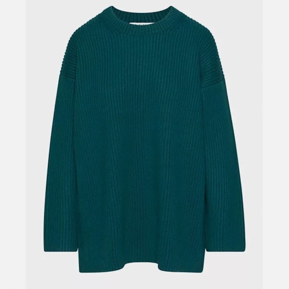Aritzia Babaton Weatherford Sweater